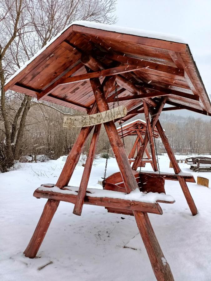 Pensiunea Arc Bucovina Vama  Buitenkant foto
